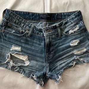 Lucky Brand Blue Denim Shorts Distressed Size 2/26